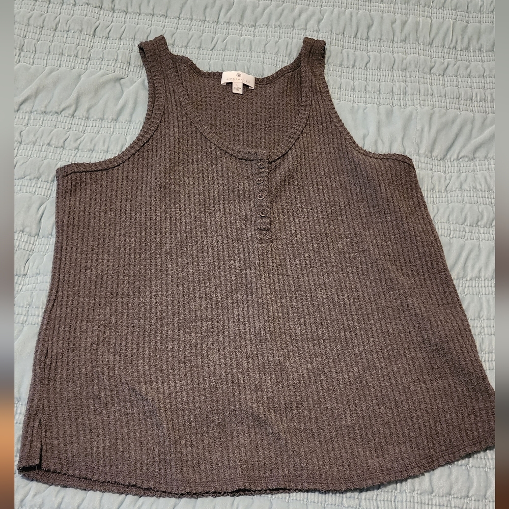 Socialite Gray Tank Top Size Large